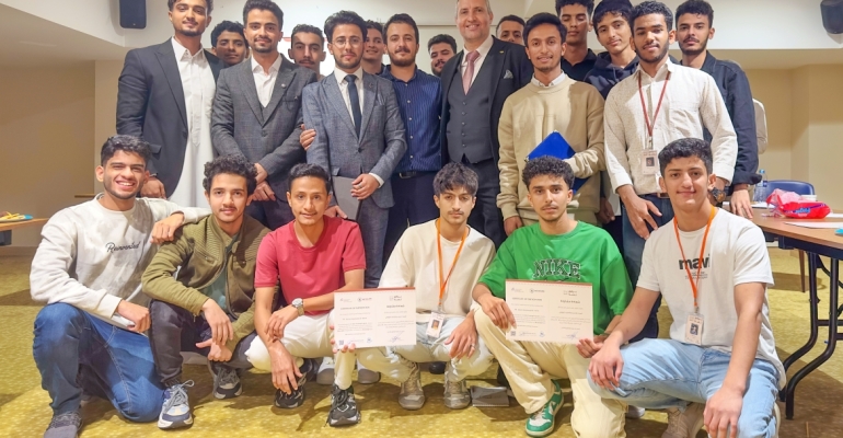 Yemen Gençlik Buluşması, Tavakkol Karman Vakfı’nın desteğiyle “Nukhba” eğitim programını tamamladı